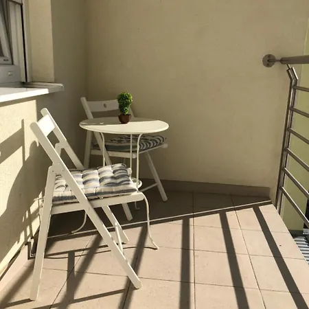 Apartment Apartman Green